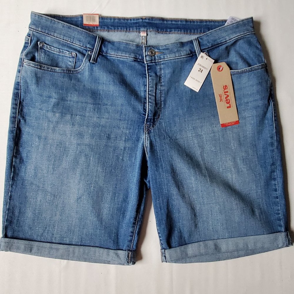 LEVI’S SHAPING BERMUDA SHORT - Picture 3 of 8